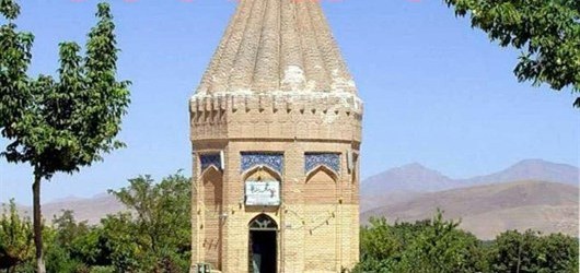 روز تویسرکان،مسیری روشن برای پایان دادن به غربت بارگاه حیقوق نبی(ع)