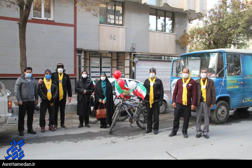 کاروان سیار شادی کتاب به دیدار اعضای شورای شهر همدان رفتند+ تصاویر