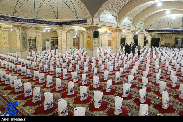 مراکز افق در سراسر استان همدان آماده‌ی یاری نیازمندان/توزیع ۲۵۰۰ بسته کمک معیشتی به خانوار های کم توان