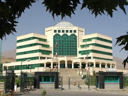 اختلاف نظر نمایندگان همدان در انتخاب استاندارد