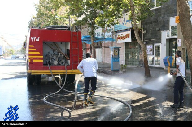 اجرای طرح ضربتی پاک‌سازی معابر و محلات سطح شهر ملایر