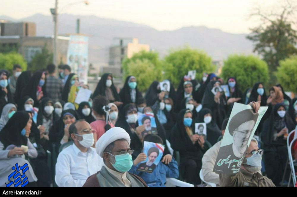 برگزاری جشن میلاد امام رضا(ع) و شکرانه حماسه حضور حداکثری مردم نهاوند در انتخابات