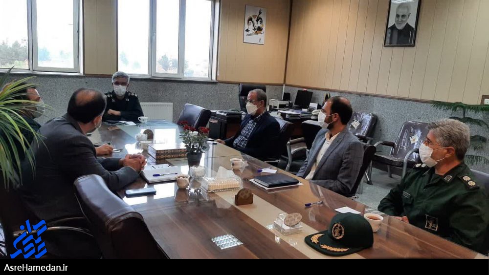 دست یاری دانشگاه علوم پزشکی و سازمان نوسازی مدارس همدان از نیروهای جهادی بسیج