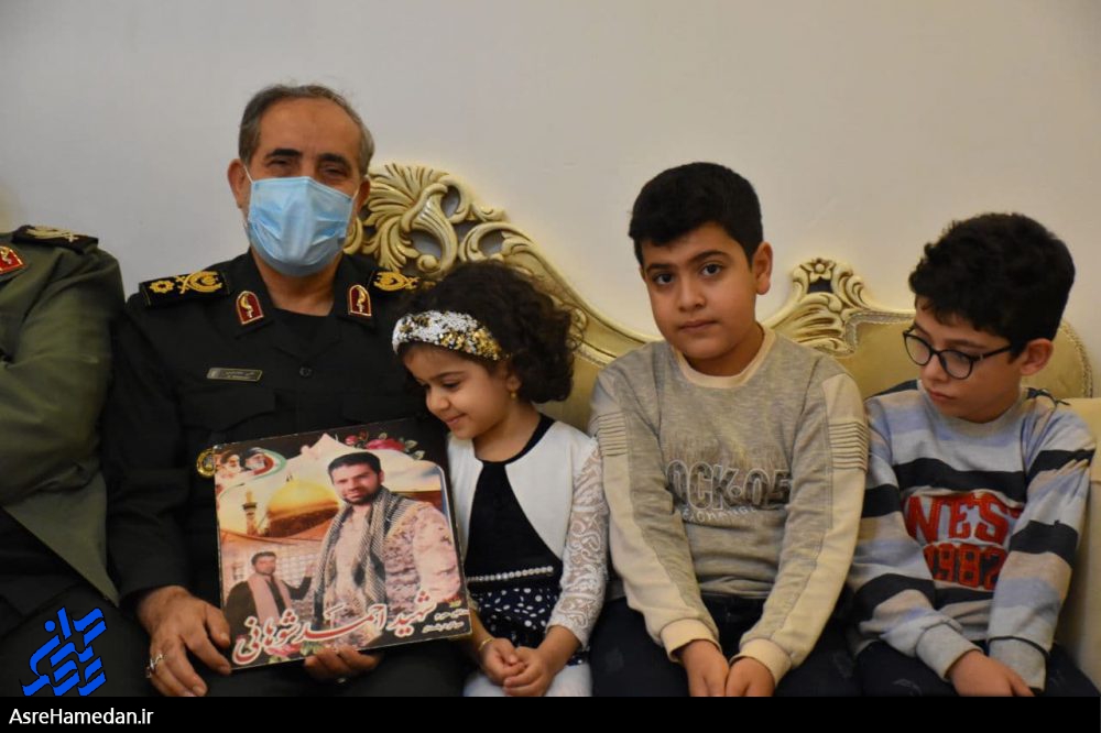 دیدار معاون هماهنگ کننده قرارگاه مرکزی خاتم الانبیا با خانواده شهید شوهانی