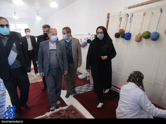 راه‌اندازی کارگاه تولیدی چندمنظوره با ایجاد اشتغال برای ۵۰ نفر در روستای وندرآباد/کارآفرین: مشوقم همسرم بود، برای توسعه کارگاه نیازمند تسهیلاتم/مسئولان همراهی کند