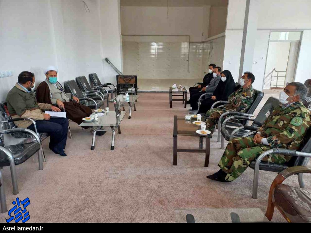 دیدار رئیس و کارکنان اداره منابع طبیعی با امام جمعه شهرستان کبودراهنگ