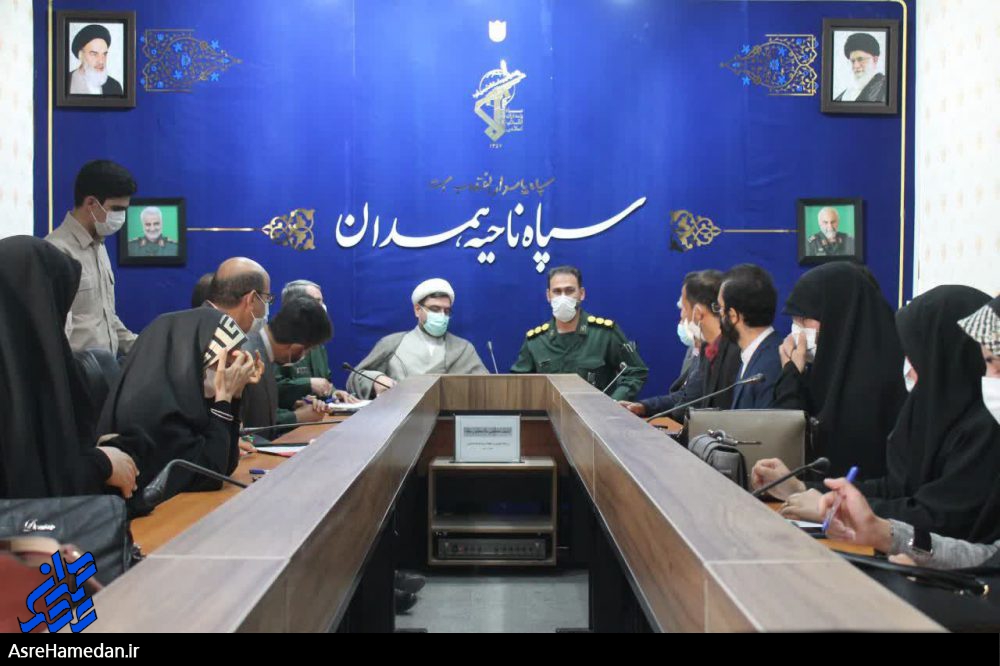 نباید در فضای مجازی تدافعی عمل کنیم/از اقدامات جهادگران بسیج می توان مستندها ساخت!