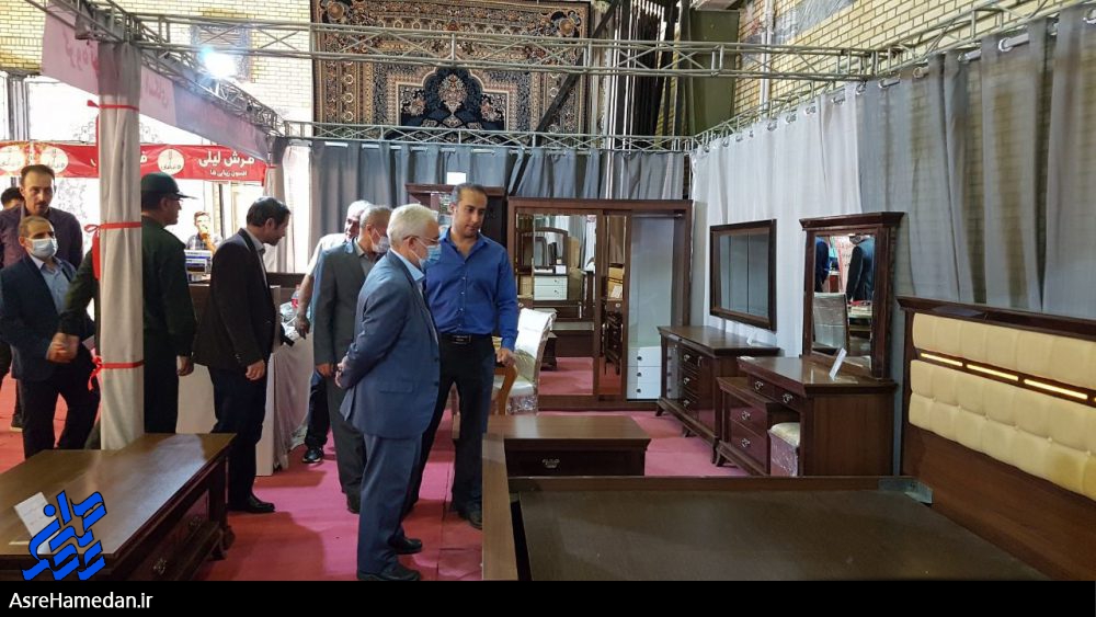 رونق بخشیدن به کسب و کار منبت کاران/منبت گلریز تویسرکان به مسافران تابستانی عرضه می شود