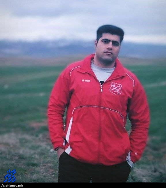 سنگ تمام کاربران شبکه‌های اجتماعی نهاوند برای سرباز شهید/ درخواست شهروندان برای برخورد با مخلان امنیت