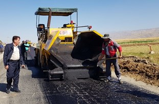 آسفالت‌ریزی محور همدان ـ سنندج با اعتباری بالغ بر یک میلیارد تومان